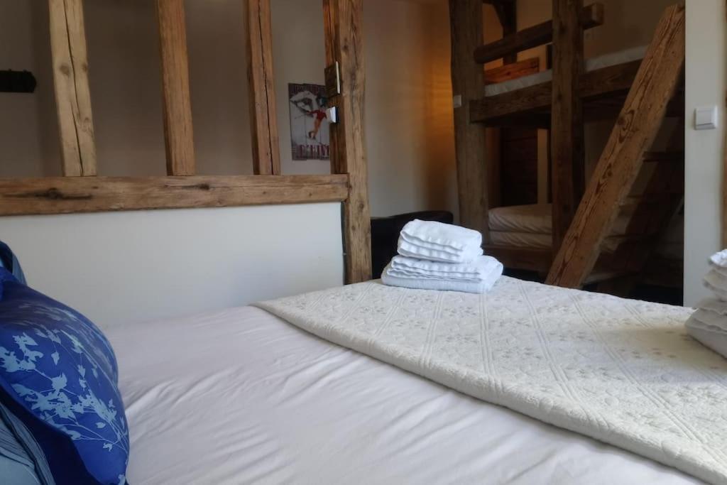 La Grange De Pimberty - Beautiful Apartments 27 Miles From Geneva Vailly ภายนอก รูปภาพ