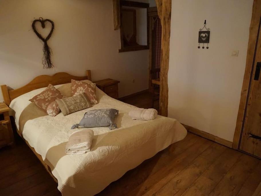 La Grange De Pimberty - Beautiful Apartments 27 Miles From Geneva Vailly ภายนอก รูปภาพ